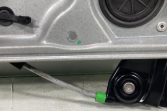 Leve vitre electrique avant droit VOLKSWAGEN POLO 4