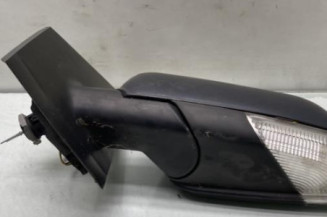 Retroviseur gauche VOLKSWAGEN POLO 4