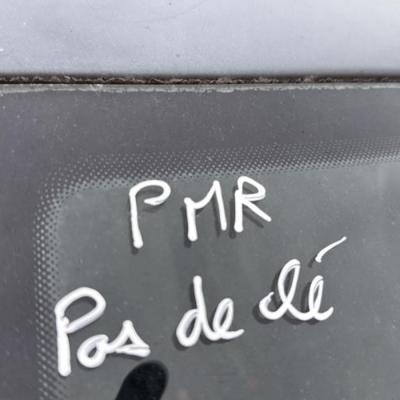 Leve vitre mecanique arriere droit VOLKSWAGEN POLO 4 Photo n°13