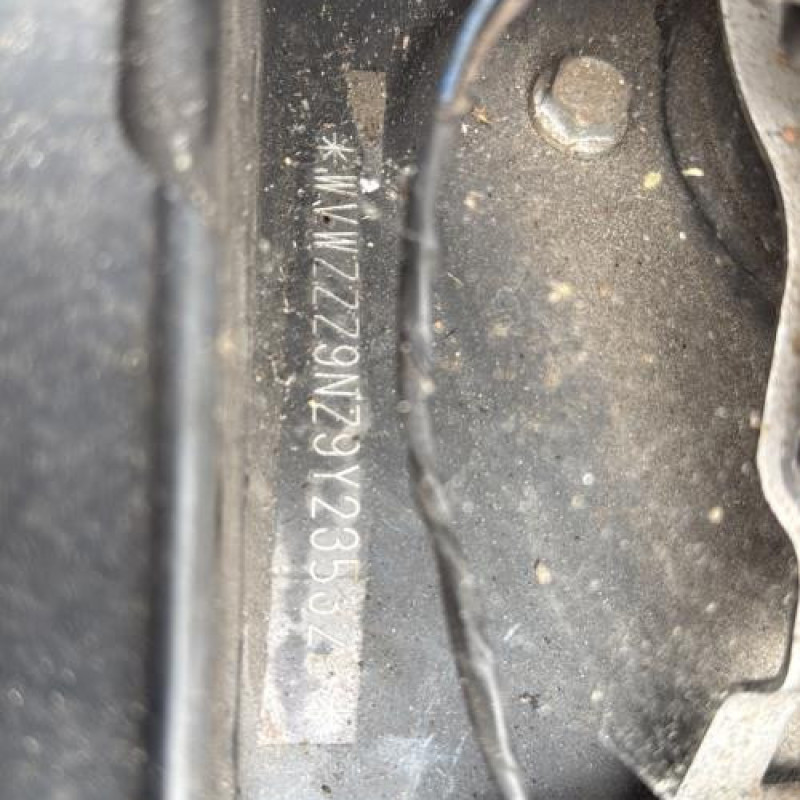 Leve vitre mecanique arriere droit VOLKSWAGEN POLO 4 Photo n°14