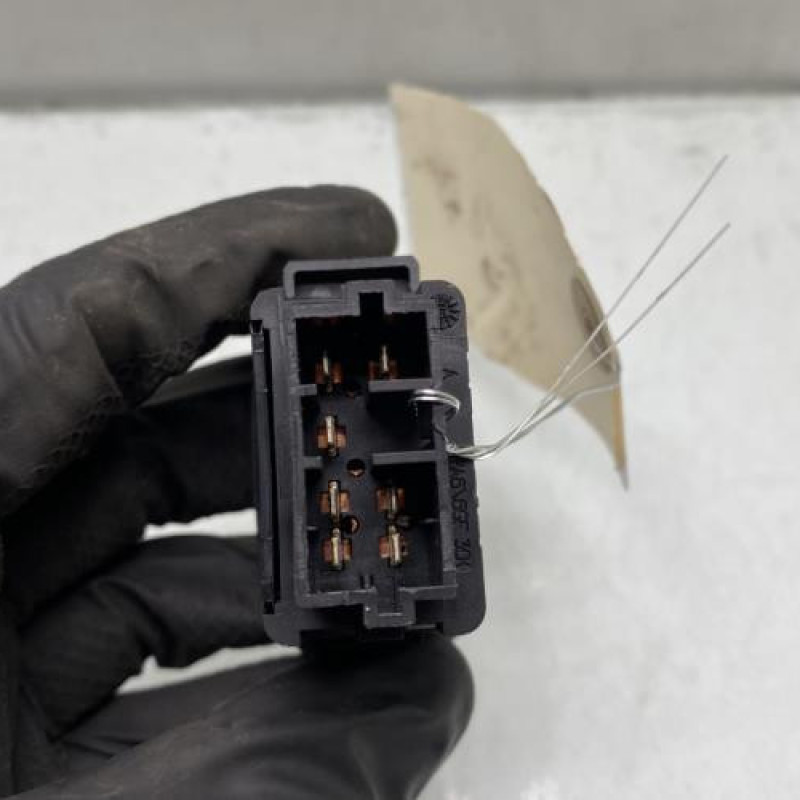 Interrupteur de leve vitre avant droit CITROEN C2 Photo n°3