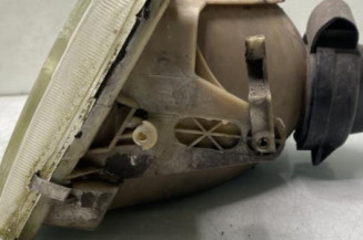 Optique avant principal gauche (feux)(phare) PEUGEOT 205