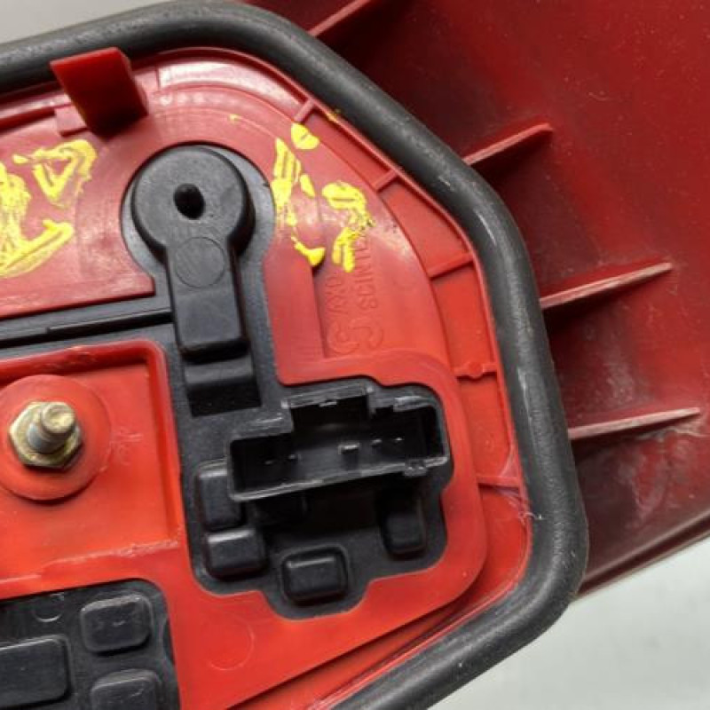 Feu arriere principal gauche (feux) PEUGEOT 206 Photo n°3