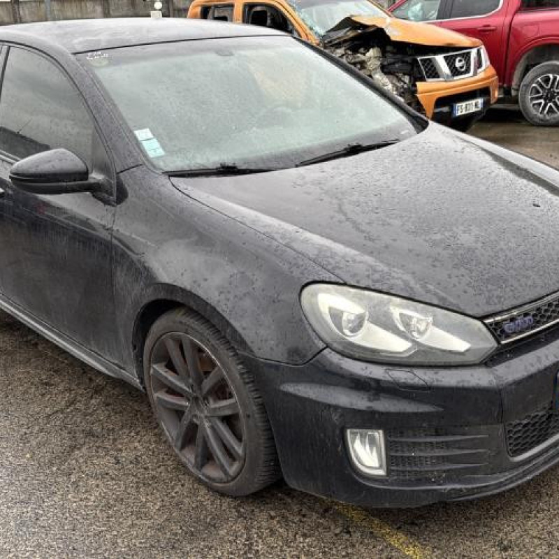 Pare choc avant VOLKSWAGEN GOLF 6 Photo n°8