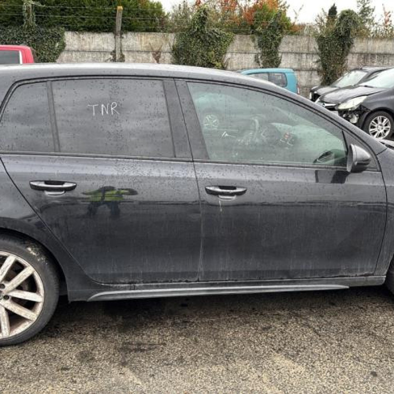 Pare choc avant VOLKSWAGEN GOLF 6 Photo n°12