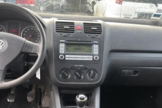 Bouton de coffre VOLKSWAGEN GOLF 5