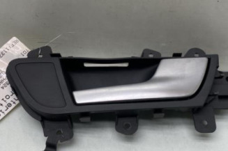 Poignee interieur arriere droit AUDI A4 3 Photo n°1