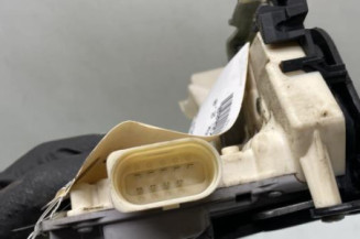 Serrure avant gauche AUDI A4 3