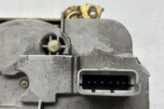 Serrure avant droit PEUGEOT 307