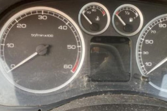 Serrure avant droit PEUGEOT 307