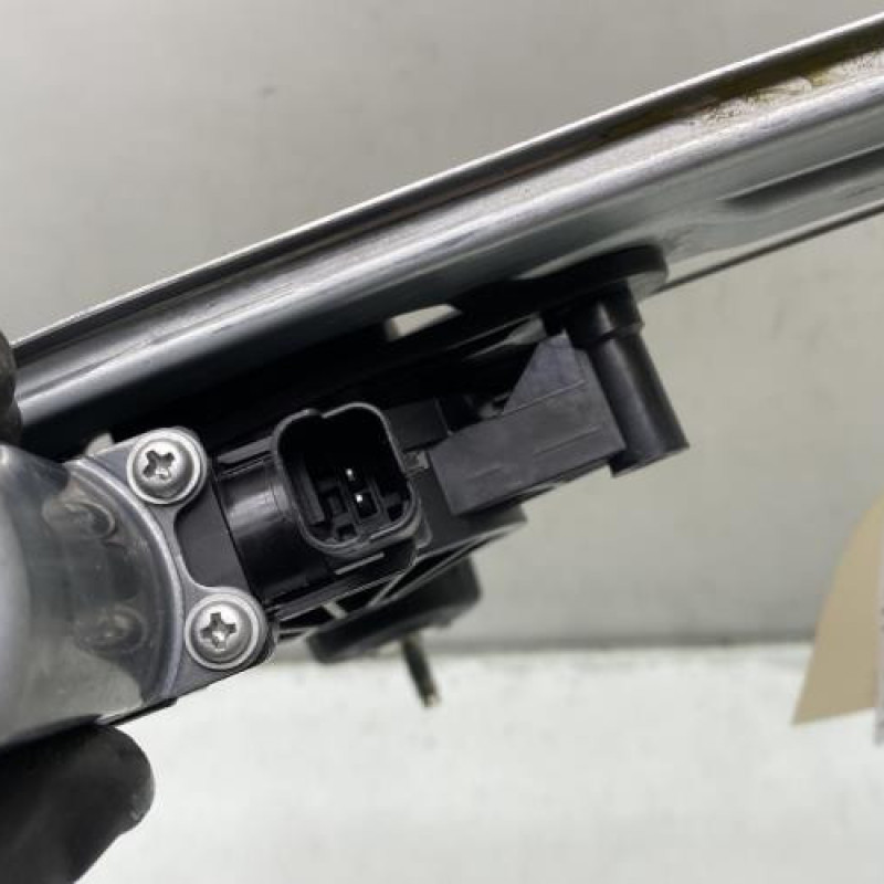 Leve vitre electrique avant droit DACIA SANDERO 3 STEPWAY Photo n°4