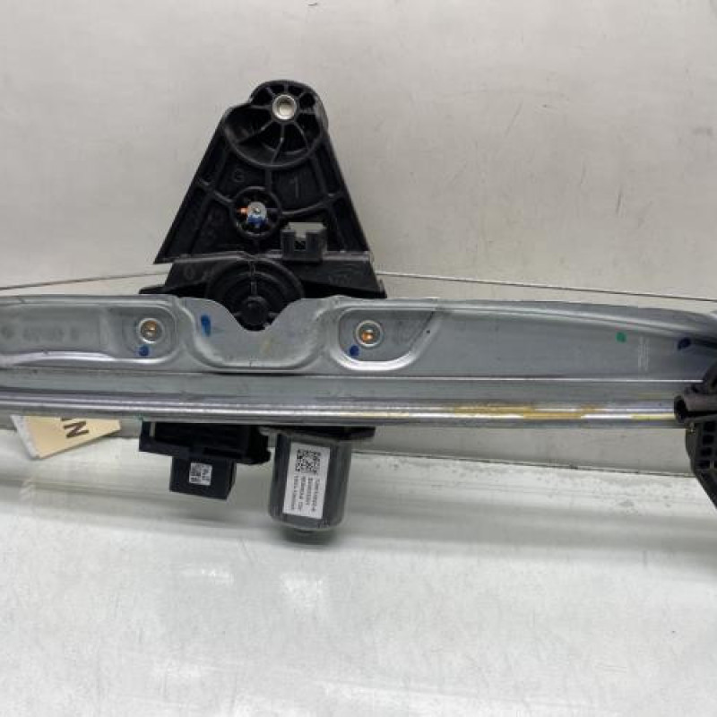 Leve vitre electrique avant gauche DACIA SANDERO 3 STEPWAY Photo n°1