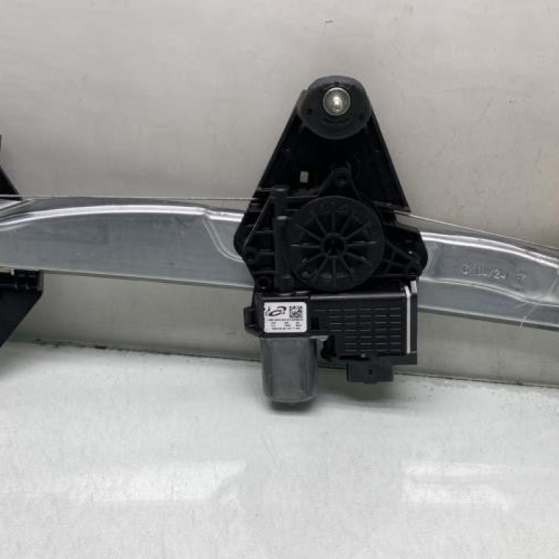 Leve vitre electrique avant gauche DACIA SANDERO 3 STEPWAY Photo n°3