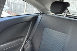 Feu arriere stop central OPEL CORSA D