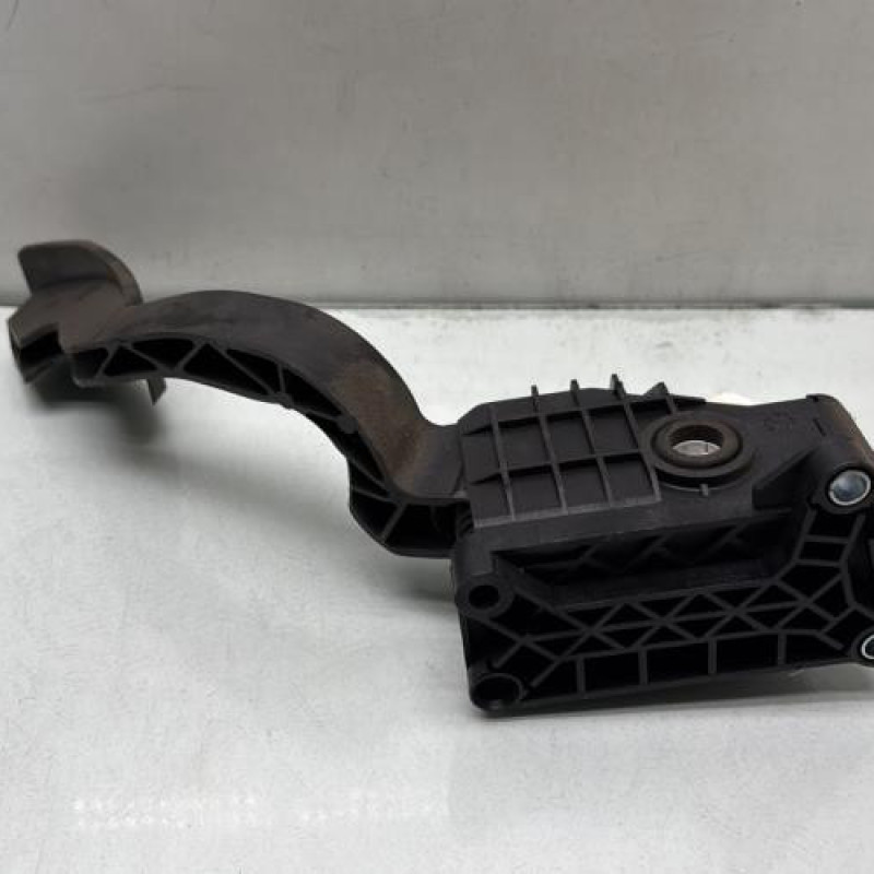 Pedale d'accelerateur OPEL CORSA D Photo n°4