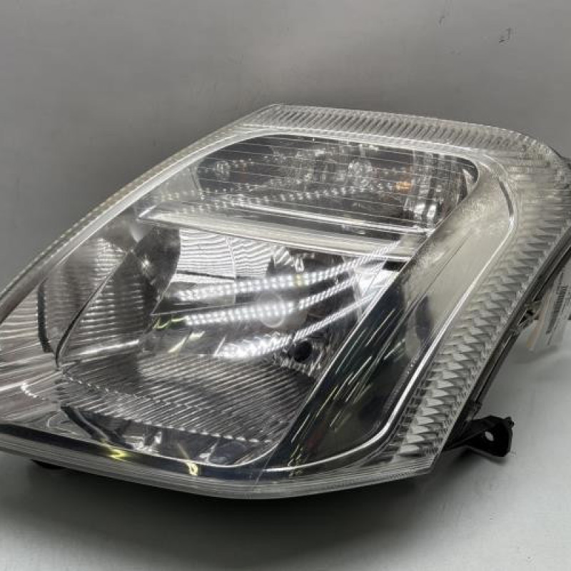 Optique avant principal gauche (feux)(phare) CITROEN C2 Photo n°1