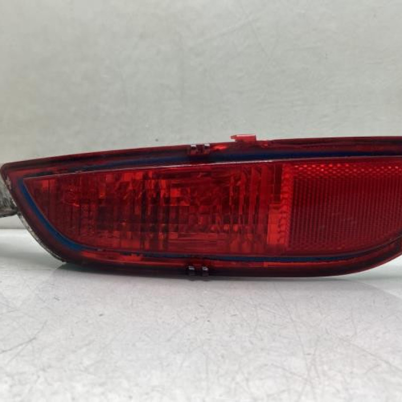 Anti brouillard arriere gauche FORD FIESTA 6 Photo n°1