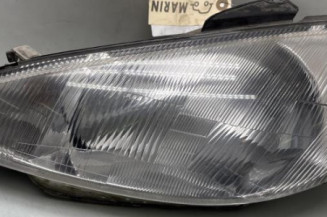 Optique avant principal gauche (feux)(phare) PEUGEOT 206 Photo n°1