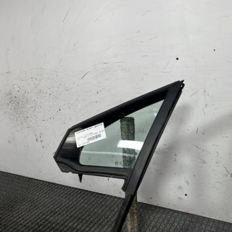 Custode avant gauche (porte) PEUGEOT 208 1