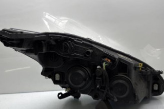 Optique avant principal gauche (feux)(phare) PEUGEOT 208 1