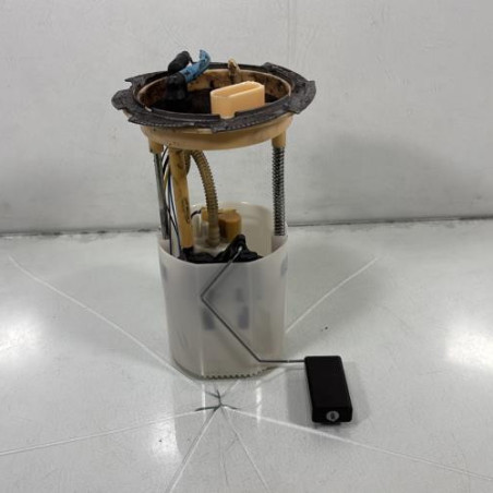 Pompe à carburant VOLKSWAGEN GOLF 6