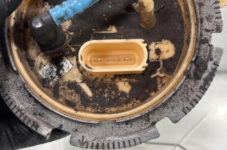 Pompe à carburant VOLKSWAGEN GOLF 6