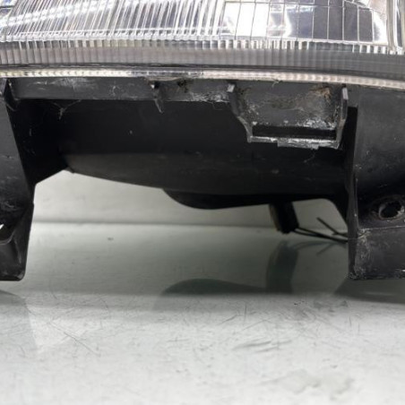 Optique avant principal gauche (feux)(phare) RENAULT CLIO 2