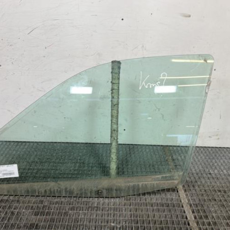 Vitre avant gauche RENAULT CLIO 2 Photo n°1