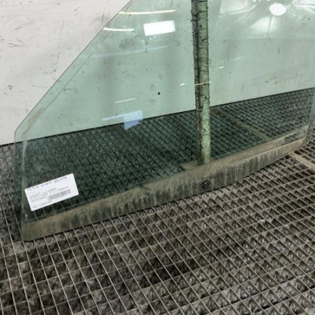 Vitre avant gauche RENAULT CLIO 2