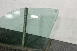 Vitre avant gauche RENAULT CLIO 2