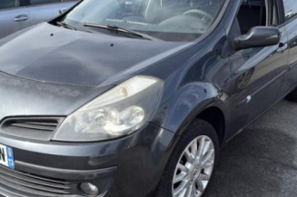 Bras essuie glace avant droit RENAULT CLIO 3