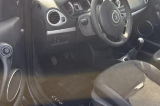 Bras essuie glace avant gauche RENAULT CLIO 3