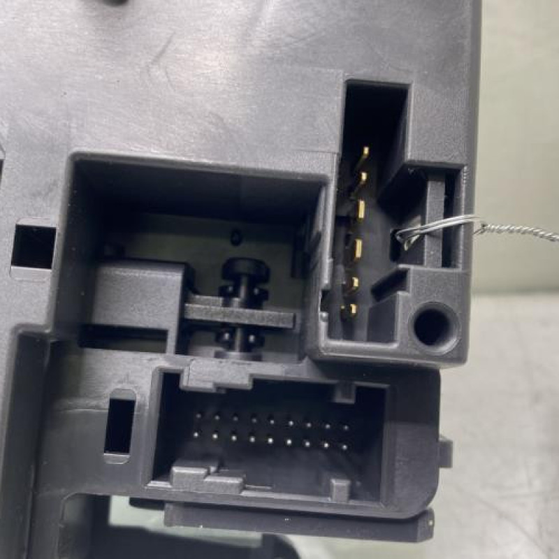 Commodo d'essuie glaces RENAULT CLIO 3 Photo n°4