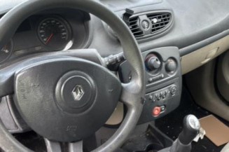 Feu arriere principal gauche (feux) RENAULT CLIO 3