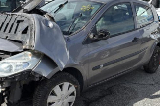 Vitre avant droit RENAULT CLIO 3