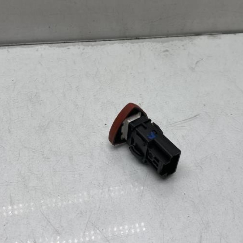 Bouton de warning RENAULT ESPACE 4 Photo n°4