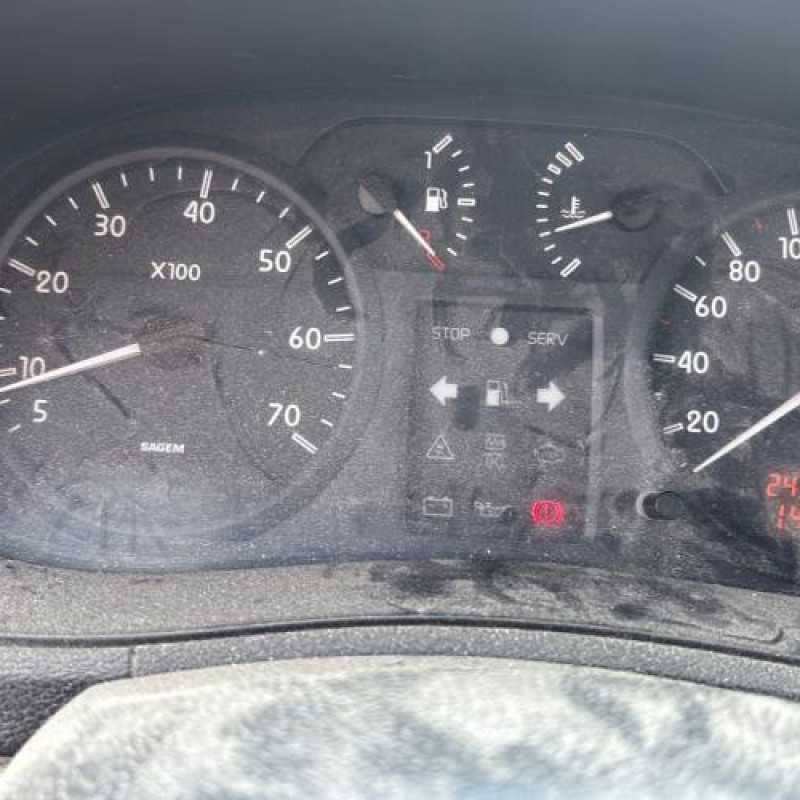 Feu arriere principal gauche (feux) RENAULT KANGOO 1 Photo n°20