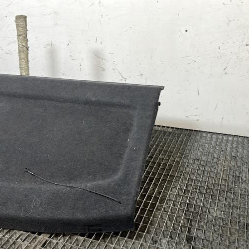 Plage arriere VOLKSWAGEN GOLF 5 Photo n°3