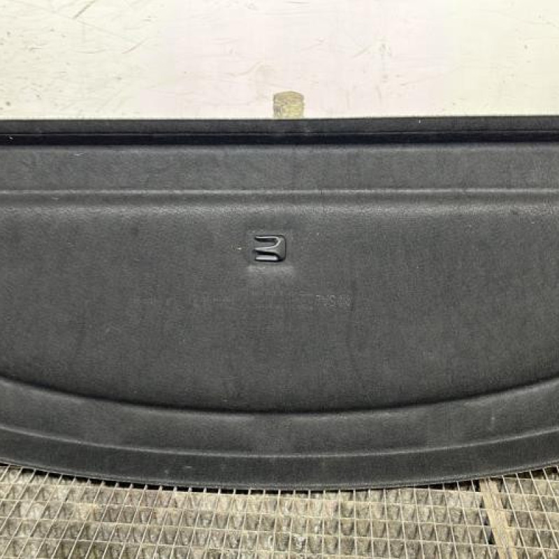 Plage arriere VOLKSWAGEN GOLF 5 Photo n°4