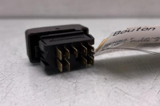 Bouton de warning RENAULT CLIO 1