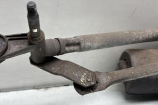 Moteur essuie glace avant RENAULT CLIO 1