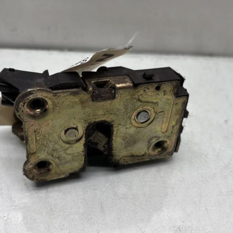 Serrure avant gauche RENAULT CLIO 1 Photo n°1