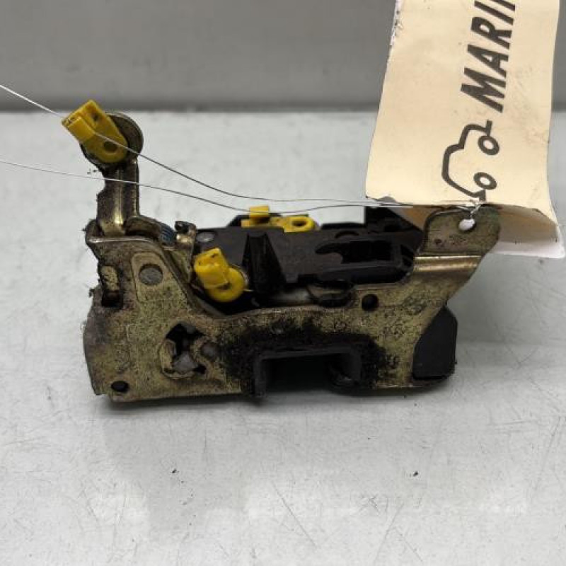 Serrure avant gauche RENAULT CLIO 1 Photo n°3