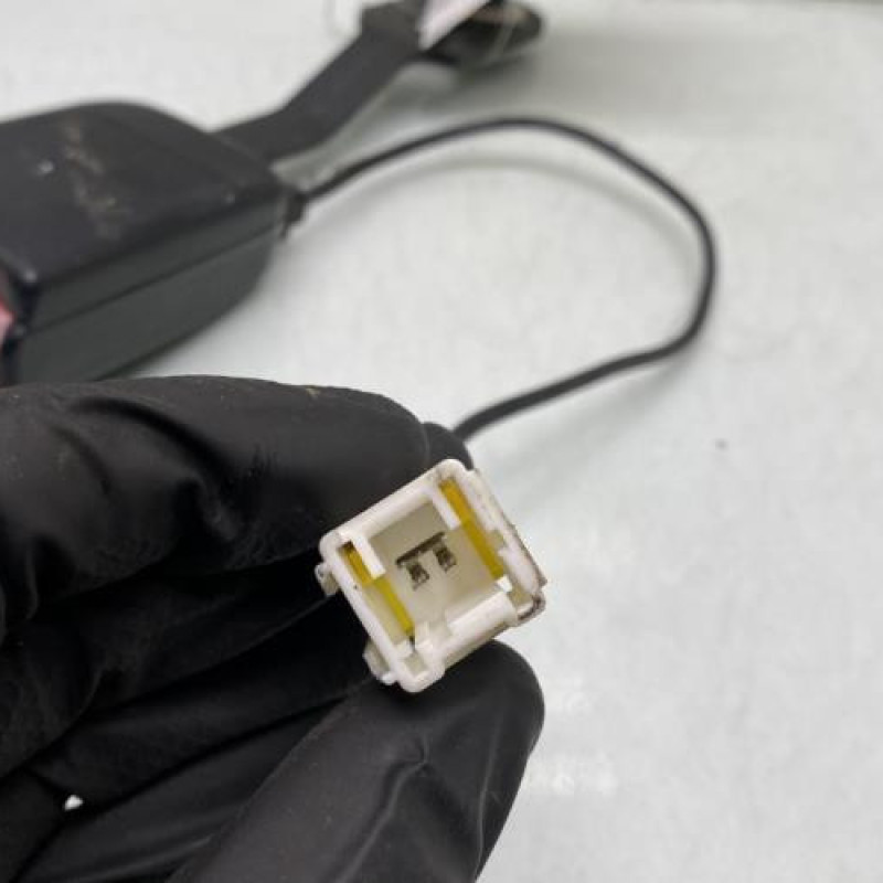 Attache ceinture avant gauche PEUGEOT 207 Photo n°3