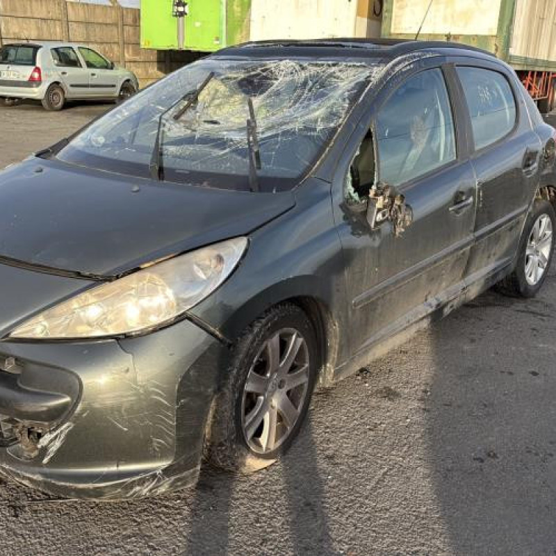 Attache ceinture avant gauche PEUGEOT 207 Photo n°4