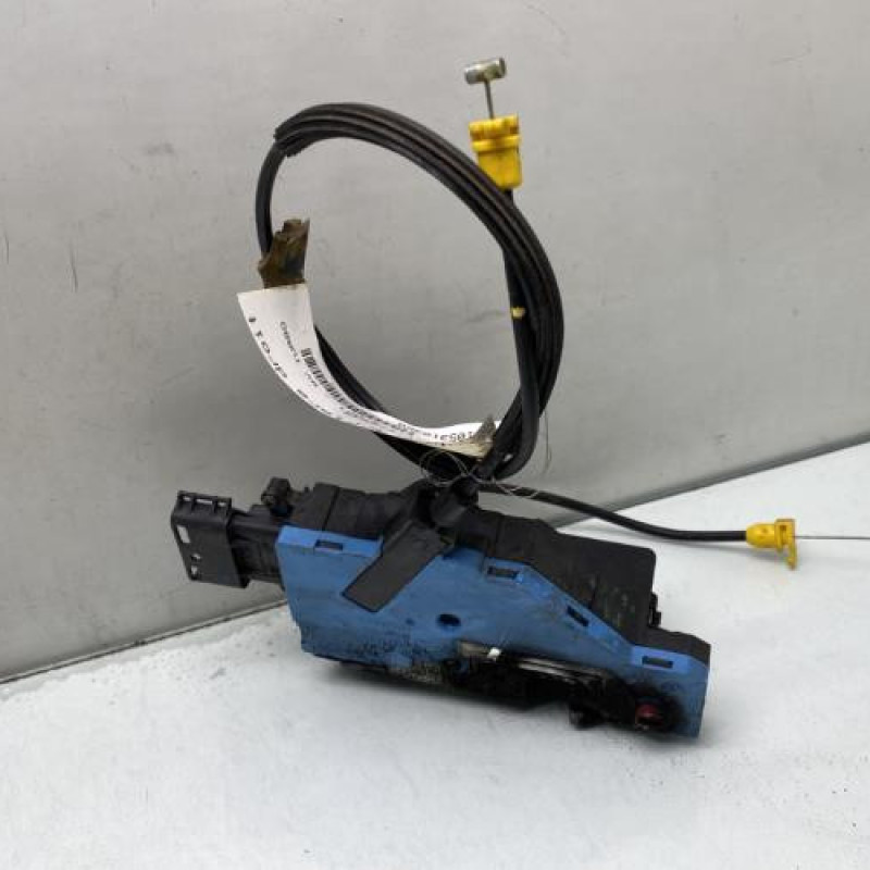 Serrure arriere droit PEUGEOT 207 Photo n°4