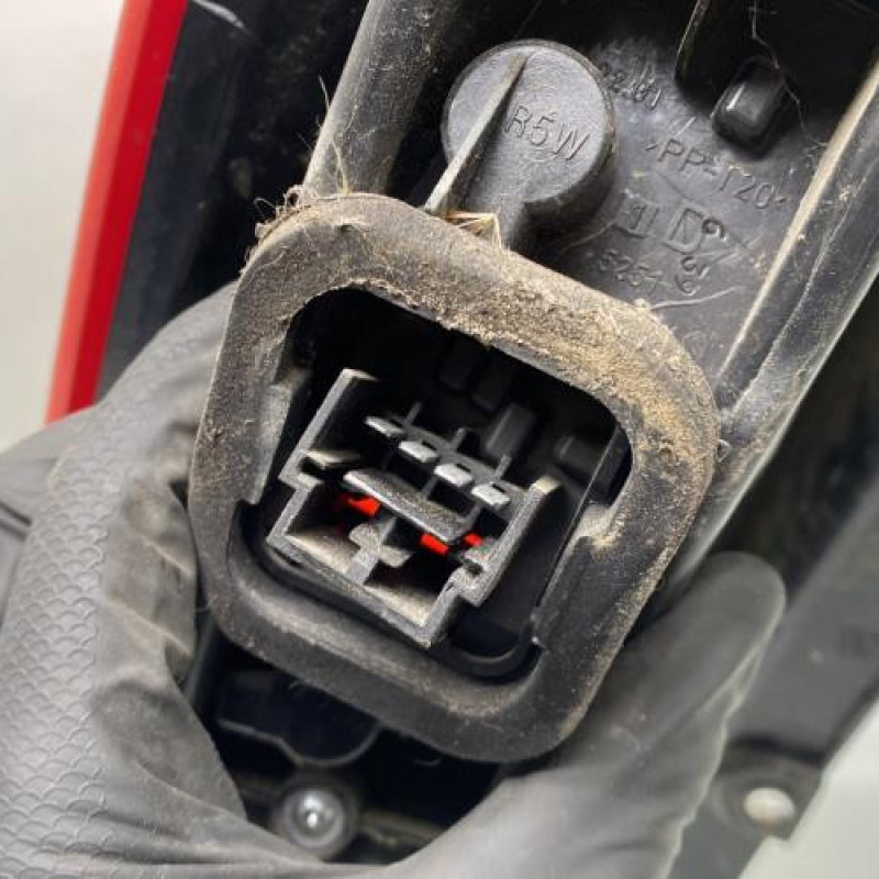 Feu arriere principal droit (feux) FIAT PUNTO 3 Photo n°3