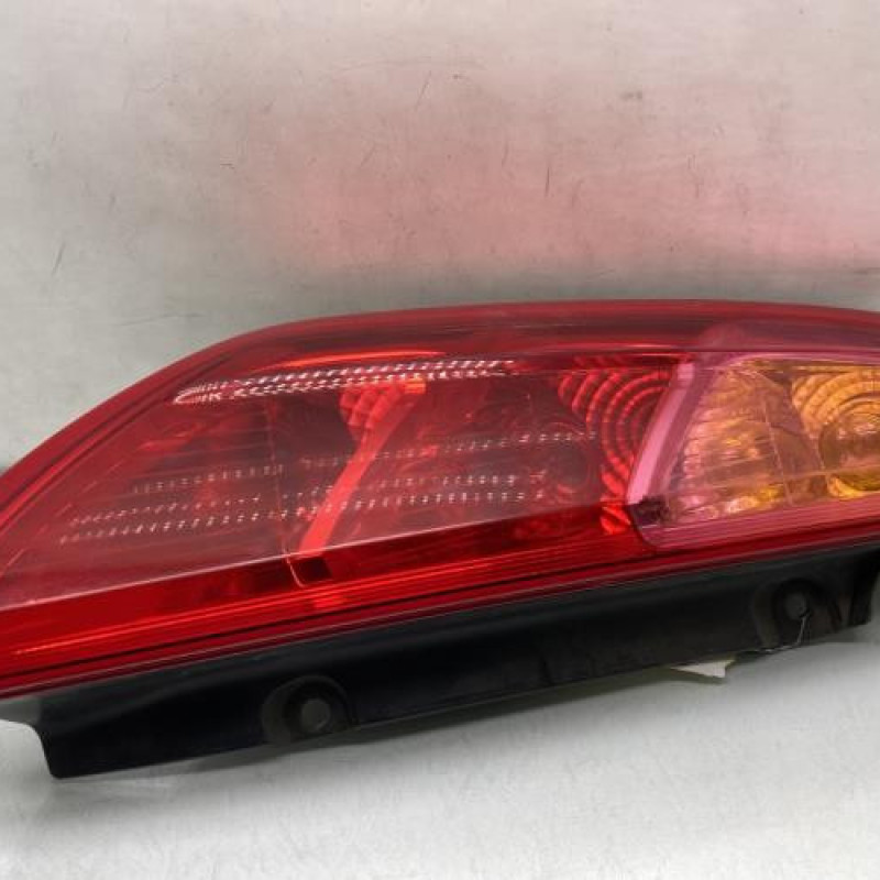 Feu arriere principal gauche (feux) FIAT PUNTO 3 Photo n°1