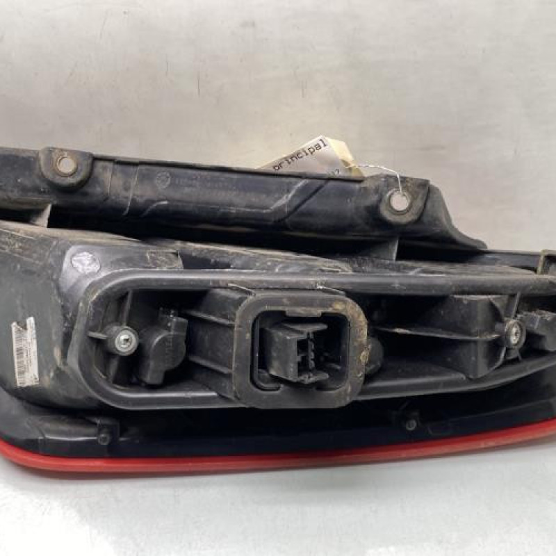 Feu arriere principal gauche (feux) FIAT PUNTO 3 Photo n°3