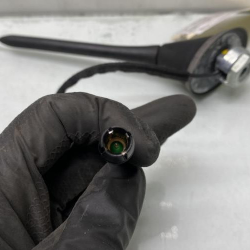 Antenne FIAT PUNTO 3 Photo n°3